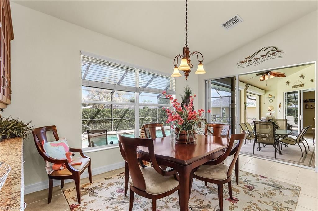 2027 SE 25th Ter, Cape Coral, FL 33904 Photo