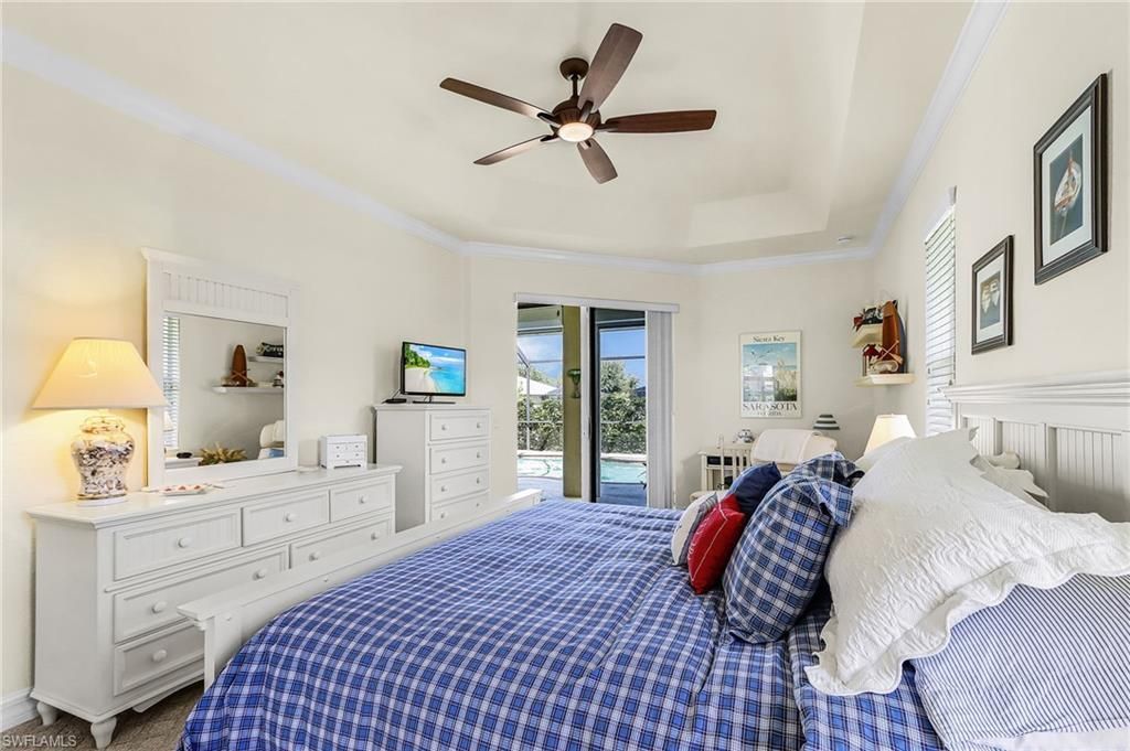 2027 SE 25th Ter, Cape Coral, FL 33904 Photo