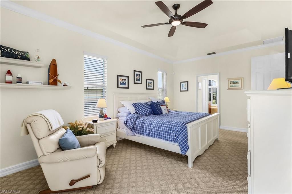 2027 SE 25th Ter, Cape Coral, FL 33904 Photo