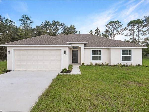 819 Coffield AVE, LEHIGH ACRES, FL 33974