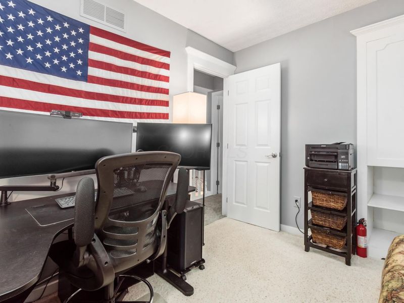 6924 Spruce Pine Drive, Columbus, OH 43235 Photo 16