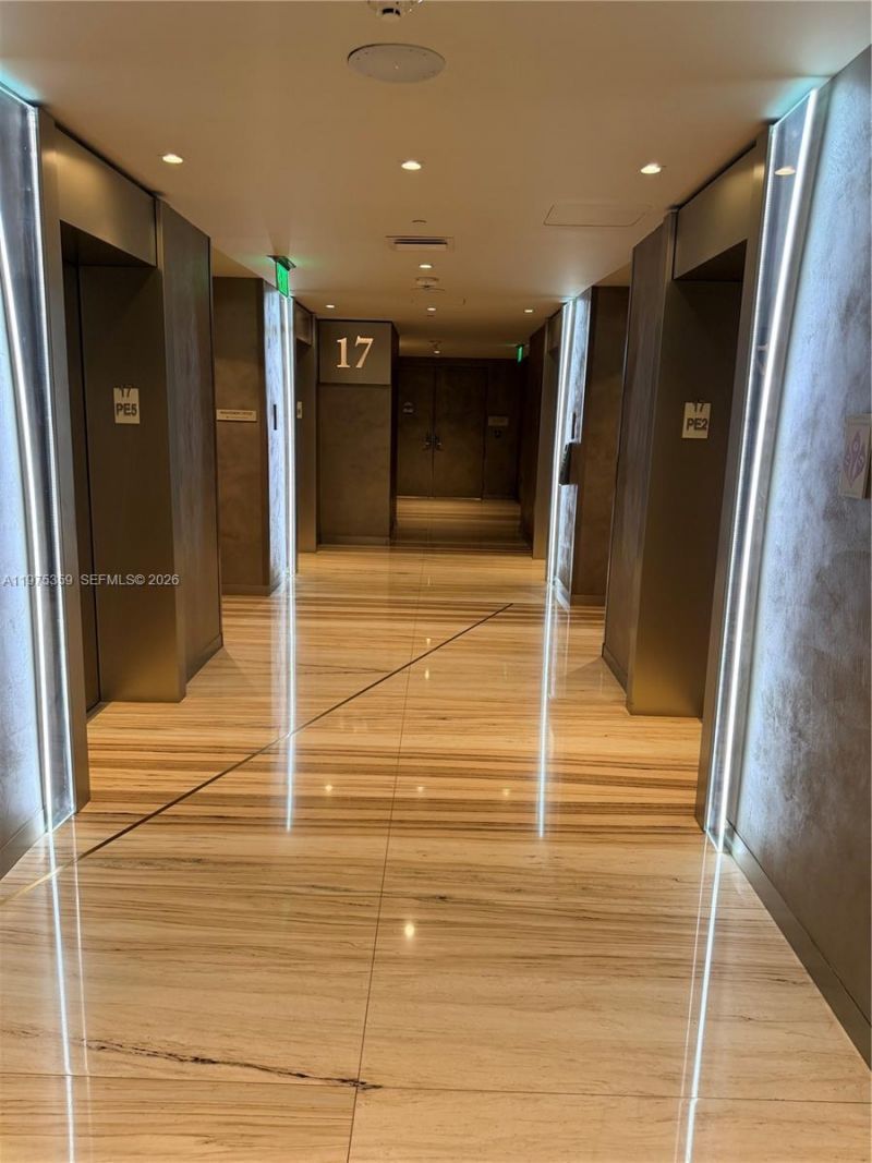 1000 Brickell Plz , Unit 2606, Miami, FL 33131 Photo