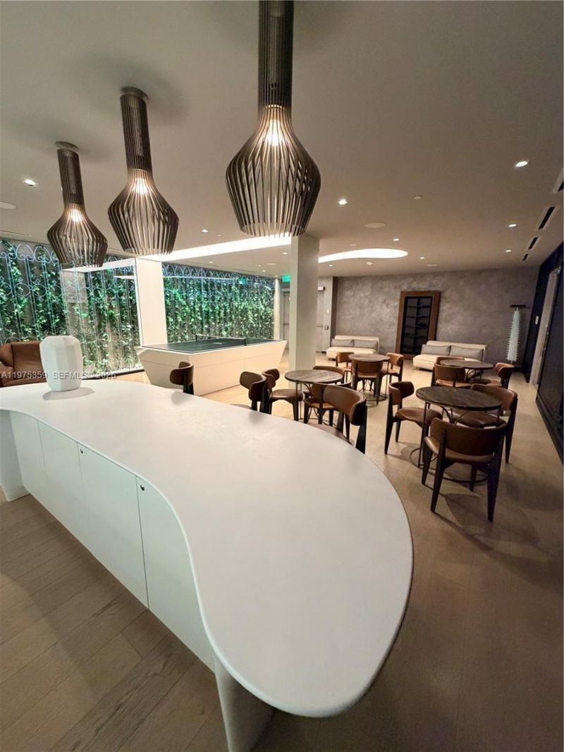 1000 Brickell Plz , Unit 2606, Miami, FL 33131 Photo