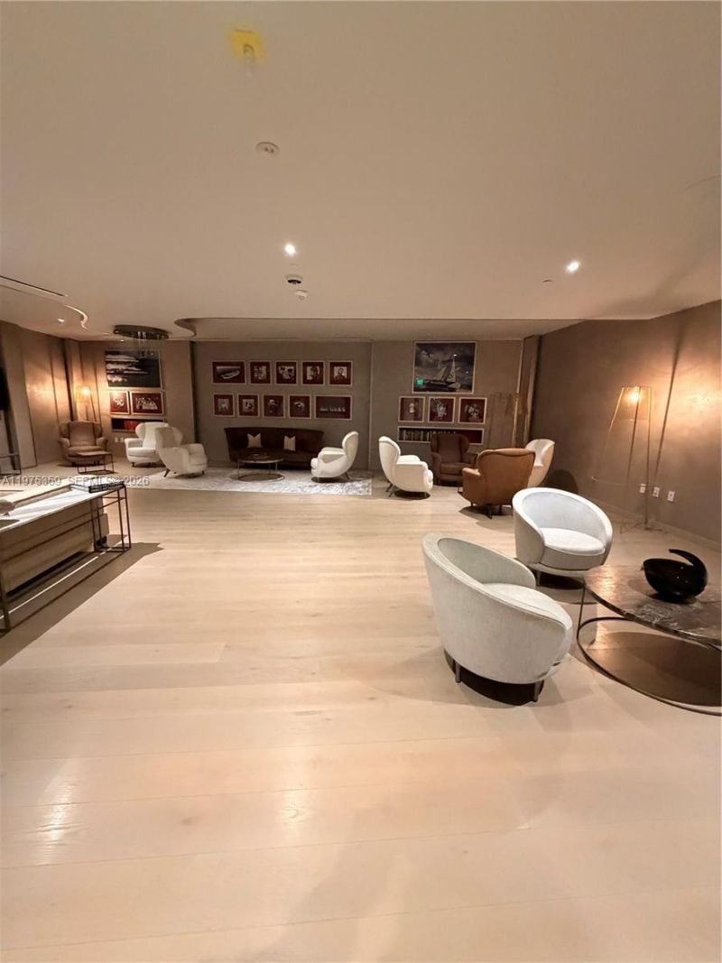 1000 Brickell Plz , Unit 2606, Miami, FL 33131 Photo