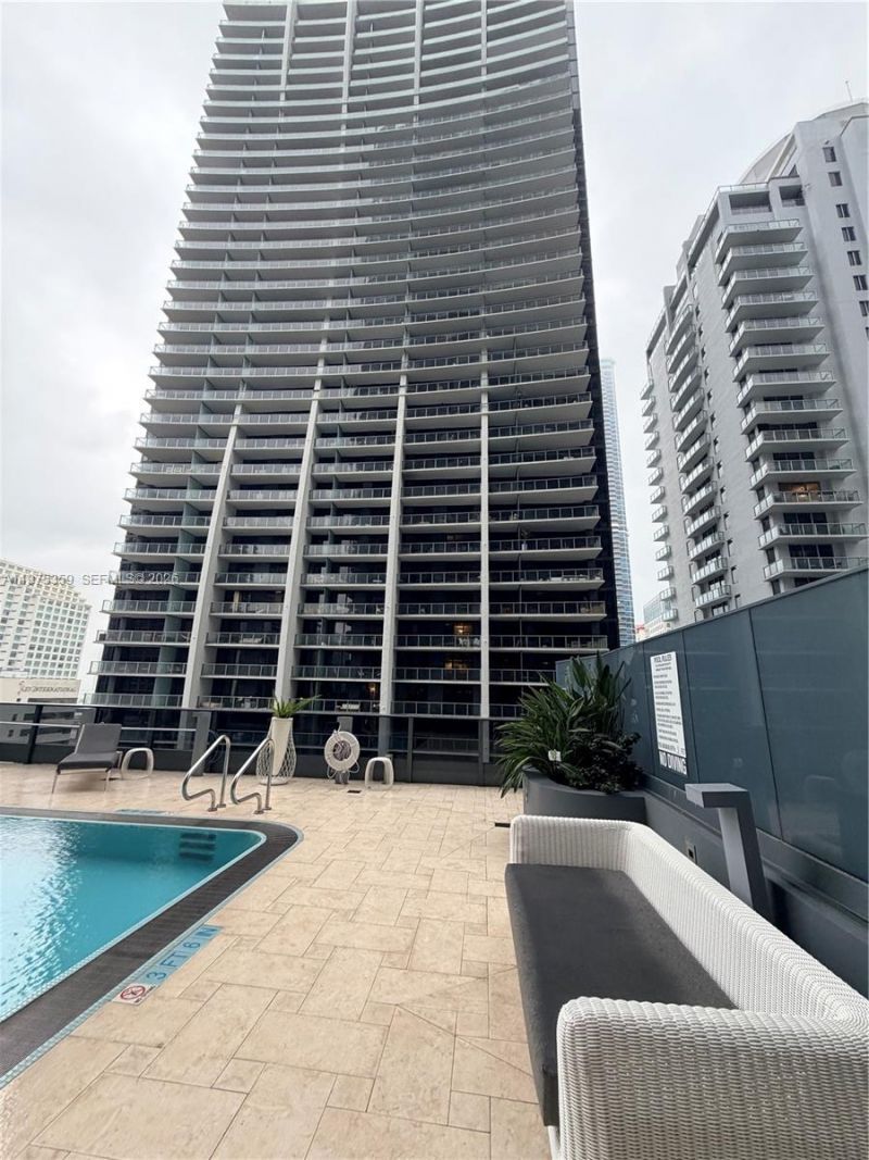 1000 Brickell Plz , Unit 2606, Miami, FL 33131 Photo