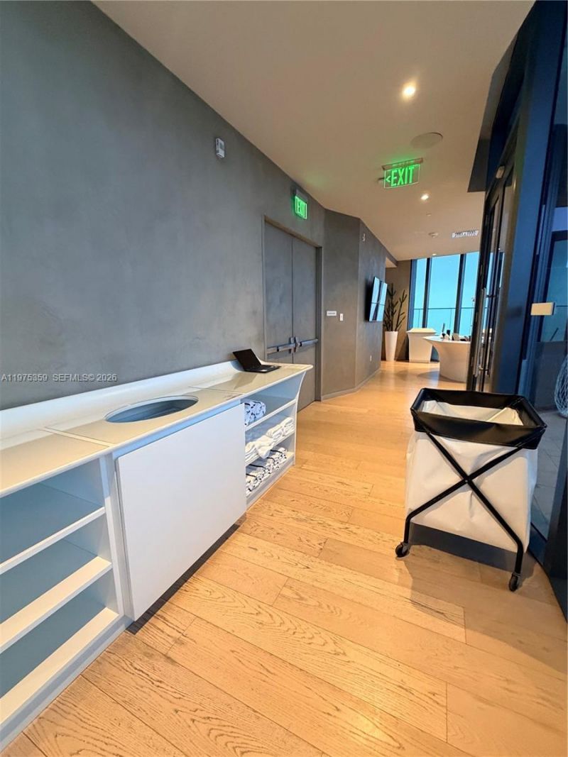 1000 Brickell Plz , Unit 2606, Miami, FL 33131 Photo