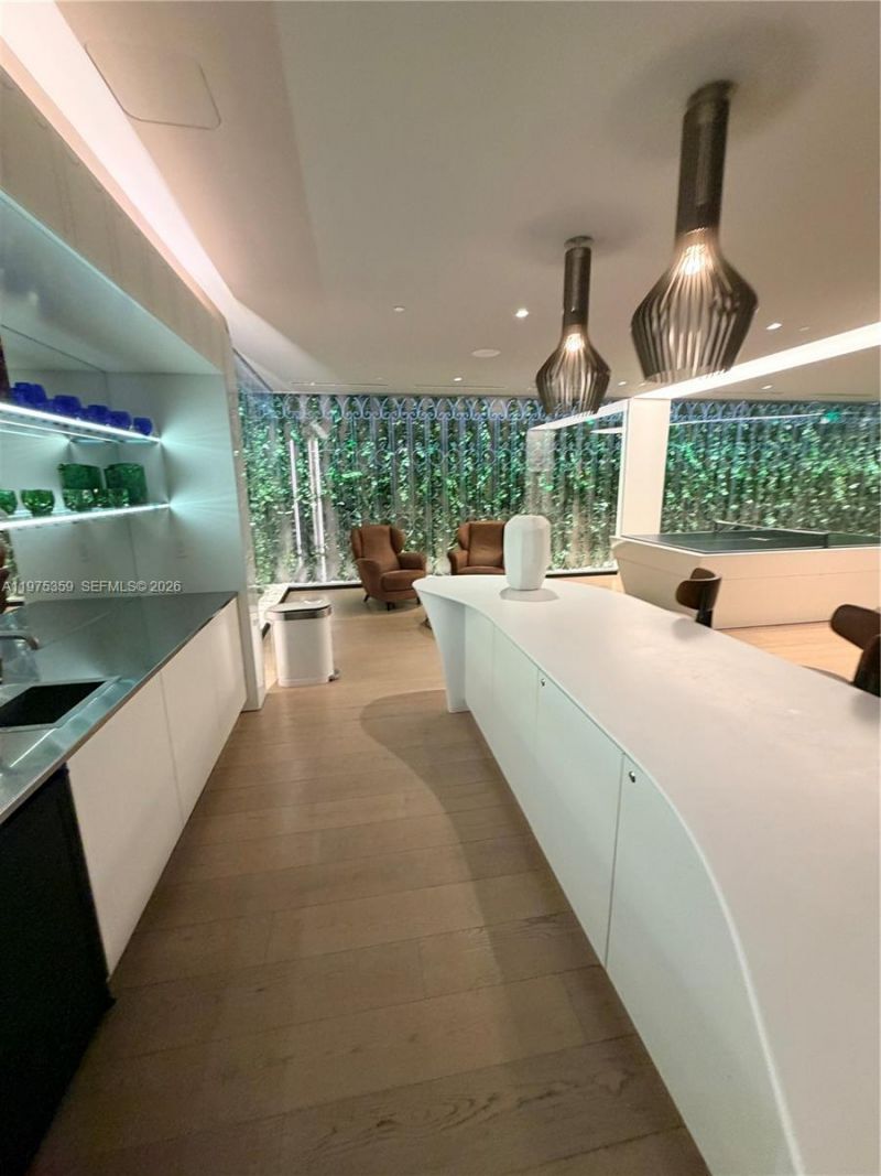 1000 Brickell Plz , Unit 2606, Miami, FL 33131 Photo