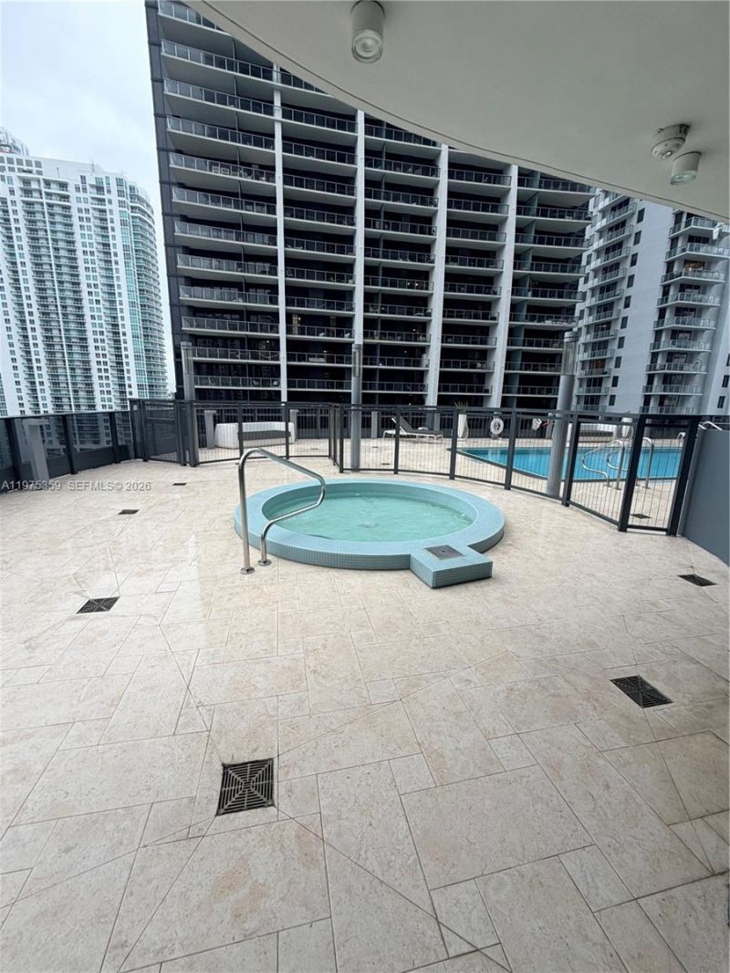 1000 Brickell Plz , Unit 2606, Miami, FL 33131 Photo
