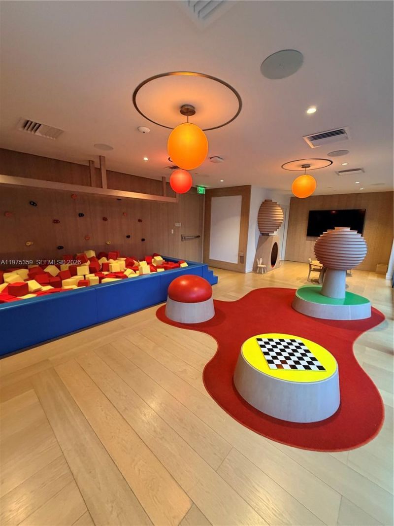 1000 Brickell Plz , Unit 2606, Miami, FL 33131 Photo