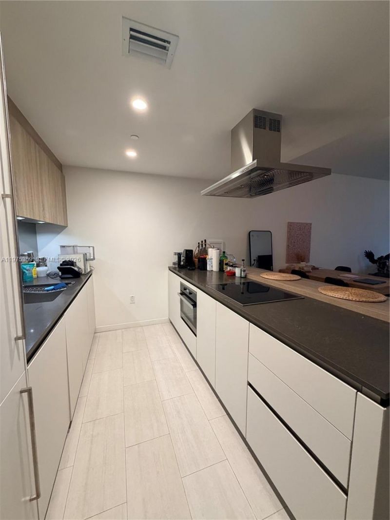 1000 Brickell Plz , Unit 2606, Miami, FL 33131 Photo