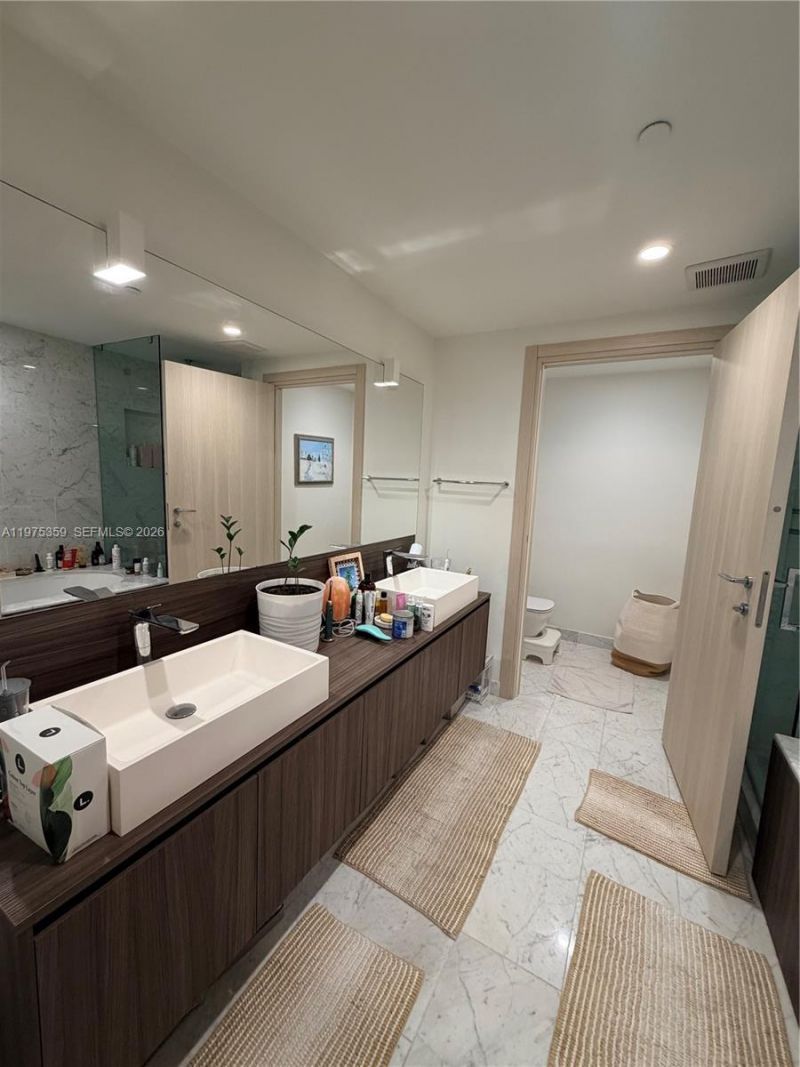 1000 Brickell Plz , Unit 2606, Miami, FL 33131 Photo