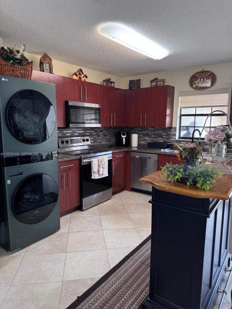 2370 NW 122nd Drive , Coral Springs, FL 33065 Photo