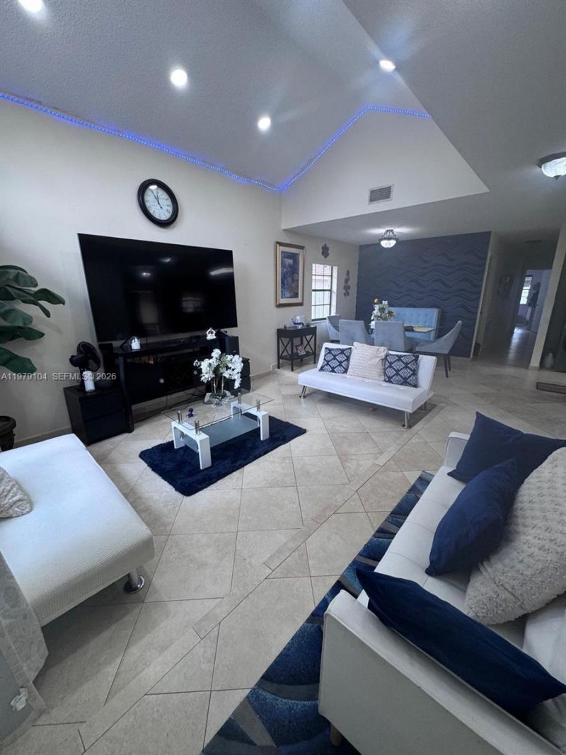 2370 NW 122nd Drive , Coral Springs, FL 33065 Photo