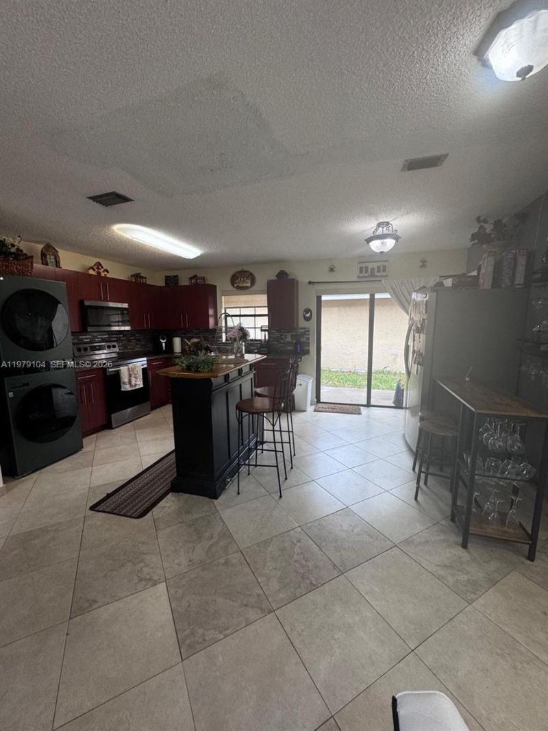 2370 NW 122nd Drive , Coral Springs, FL 33065 Photo