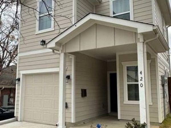 420 N Denley Drive , Dallas, TX 75203