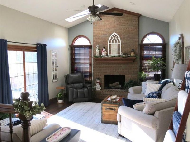 10160 Lochard Road, Sidney, OH 45365 Photo 8