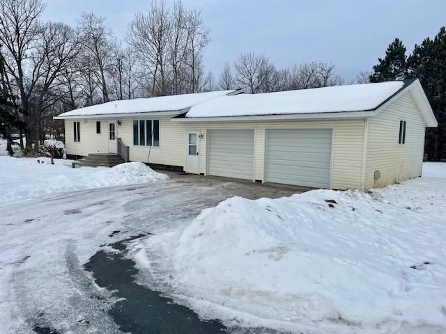 36447 Round Lake Loop primary photo