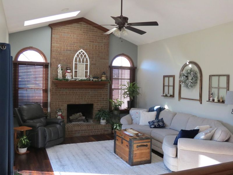 10160 Lochard Road, Sidney, OH 45365 Photo 9