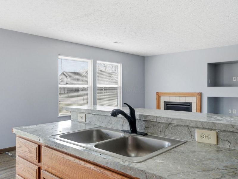 3667 Parker Knoll Lane , Columbus, OH 43219 Photo 14