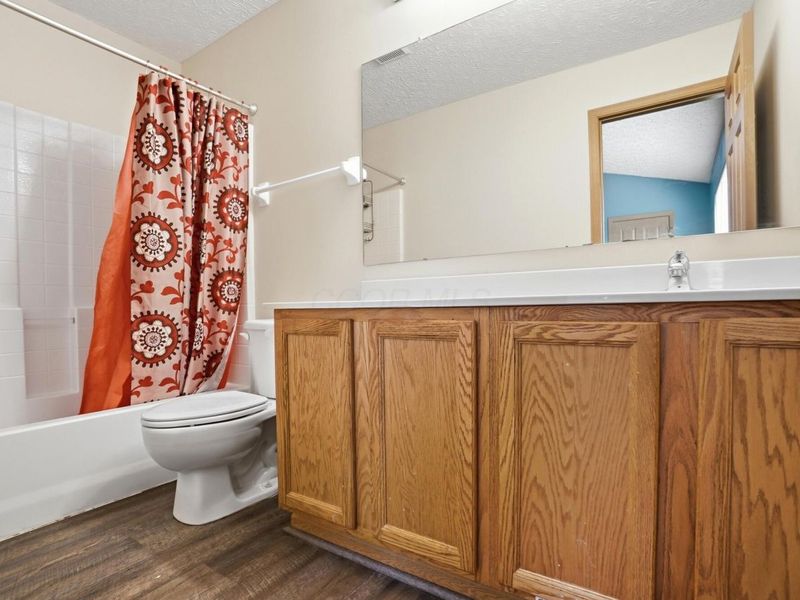 3667 Parker Knoll Lane , Columbus, OH 43219 Photo 23