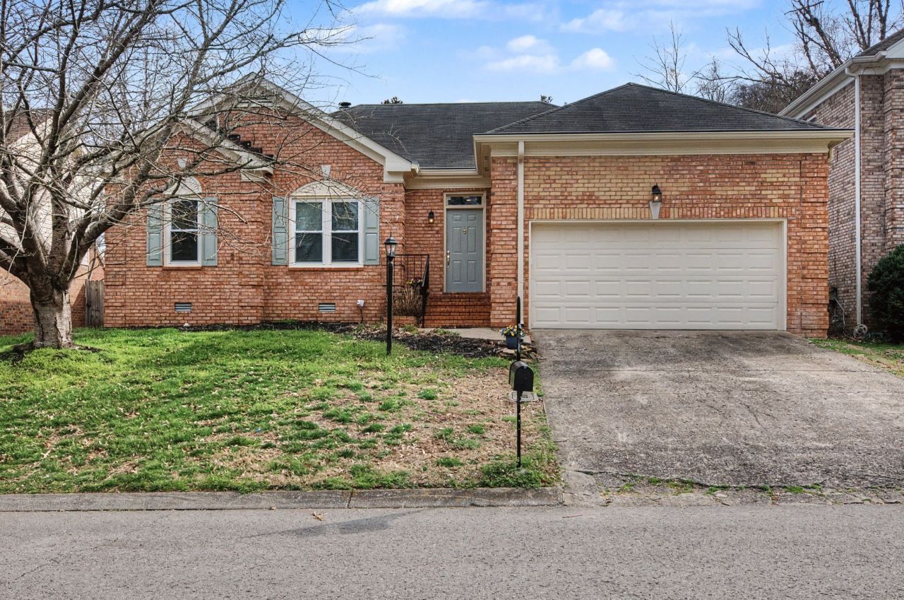 7024 Northridge Dr, Nashville, TN 37221 Main Photo