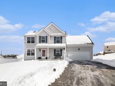 104 BROOKSIDE LANE, NEW PROVIDENCE, PA 17560