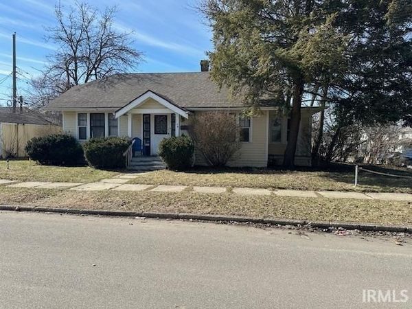 1148 E Dayton Street, South Bend, IN 46613