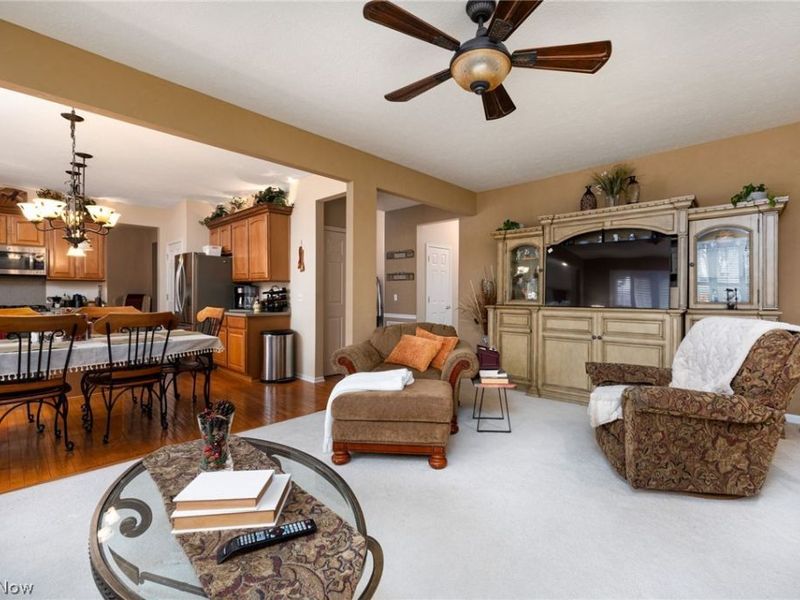 5206 Yorton Lane, Brunswick, OH 44212 Photo 12