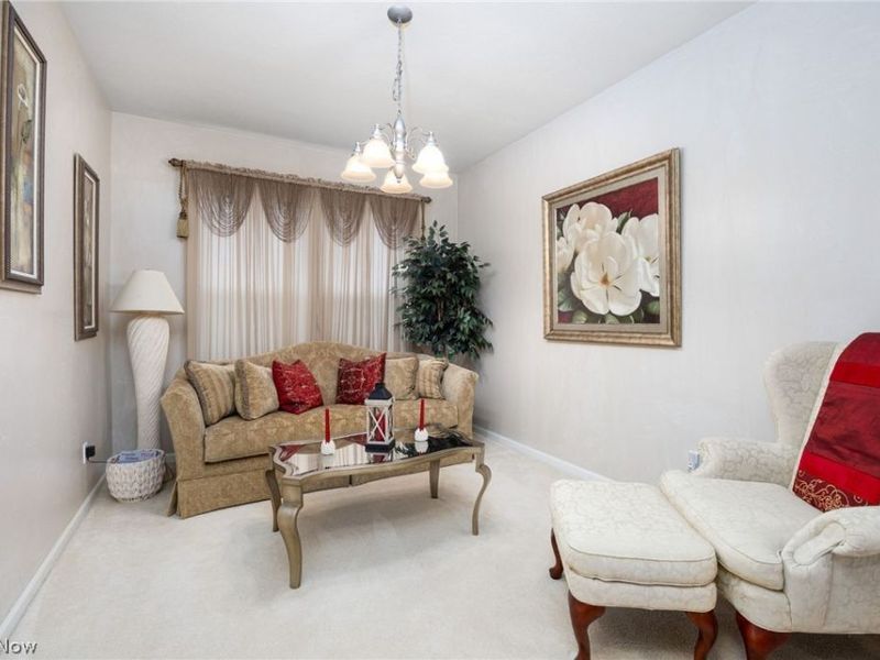 5206 Yorton Lane, Brunswick, OH 44212 Photo 6