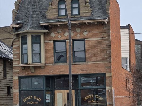 3830 Saint Clair Avenue NE, Cleveland, OH 44114