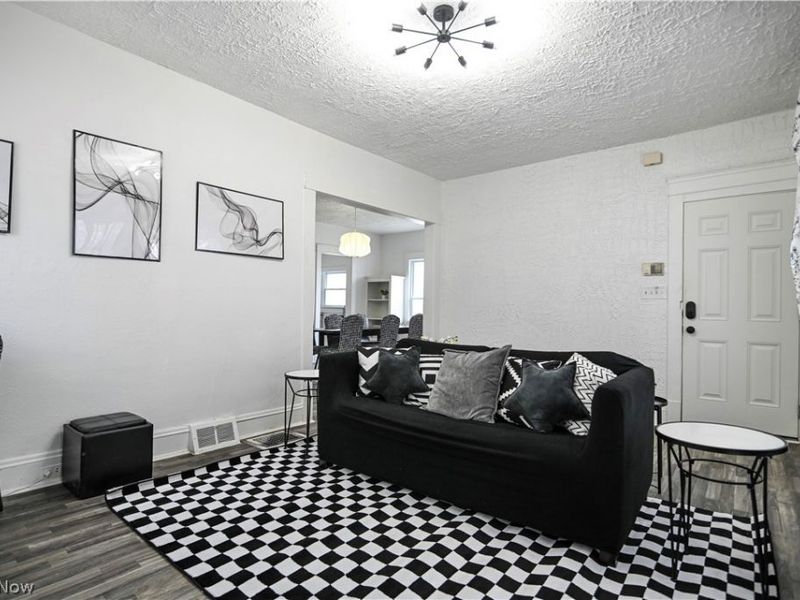 1856 Lampson Road , Unit DW, Cleveland, OH 44112 Photo 5