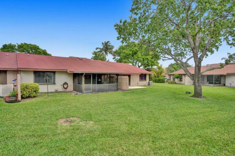 7 Farnworth Drive, Boynton Beach, FL 33426 Photo