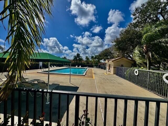 7 Farnworth Drive, Boynton Beach, FL 33426 Photo