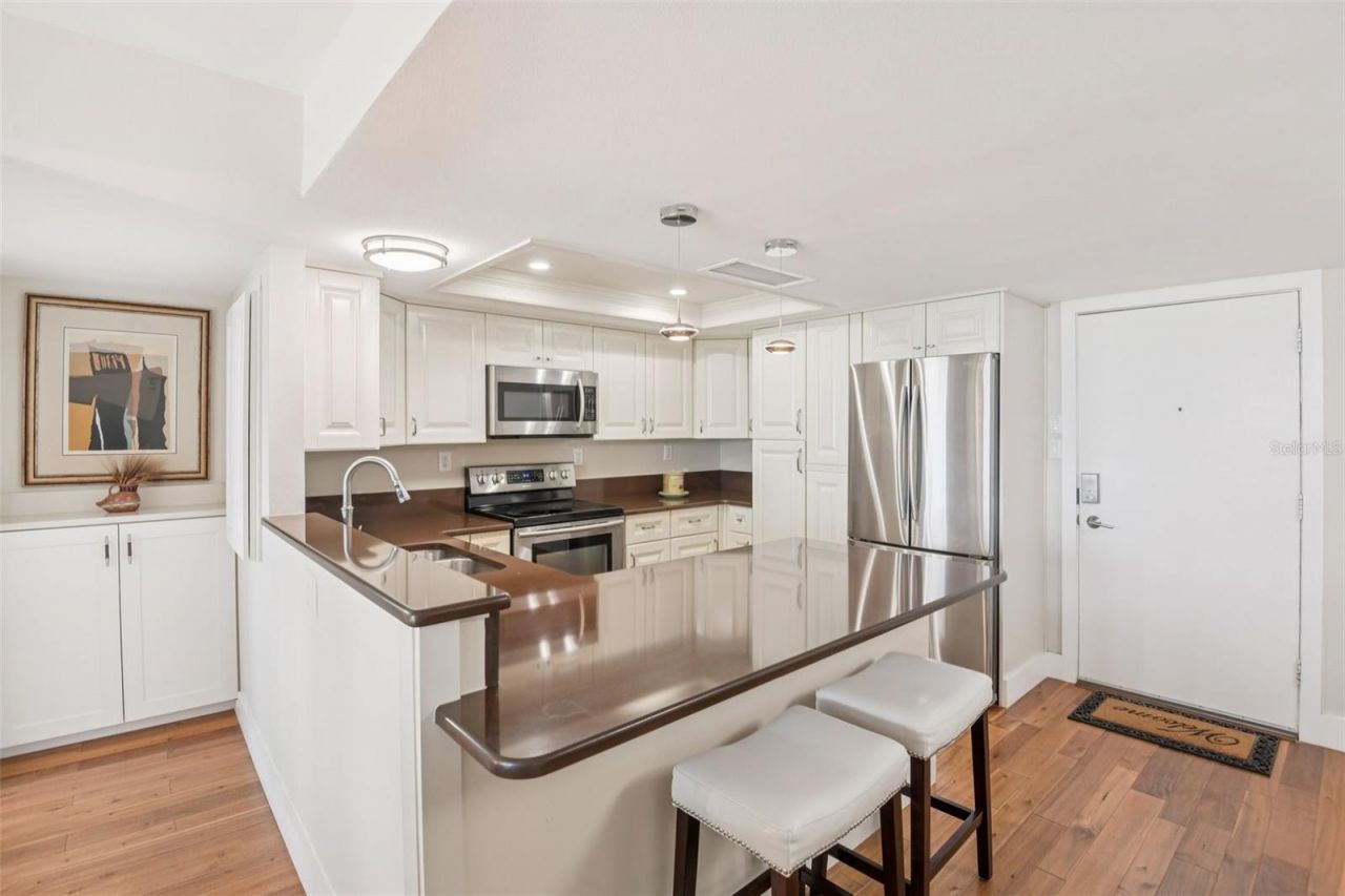 500 Treasure Island Causeway, Unit 711, Treasure Island, FL 33706 Photo