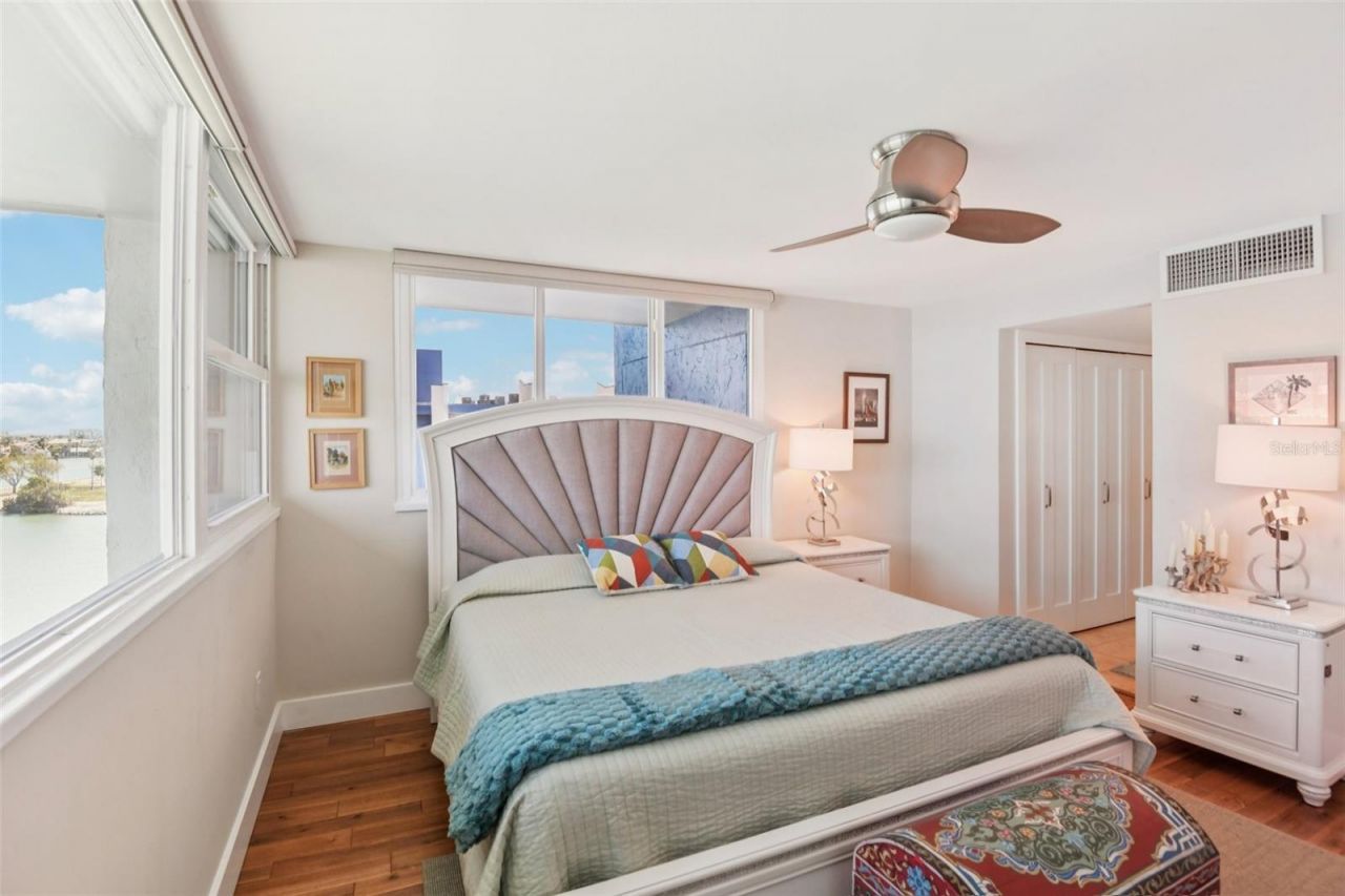 500 Treasure Island Causeway, Unit 711, Treasure Island, FL 33706 Photo