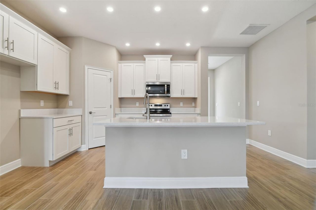 5010 22nd Street N, Saint Petersburg, FL 33714 Photo