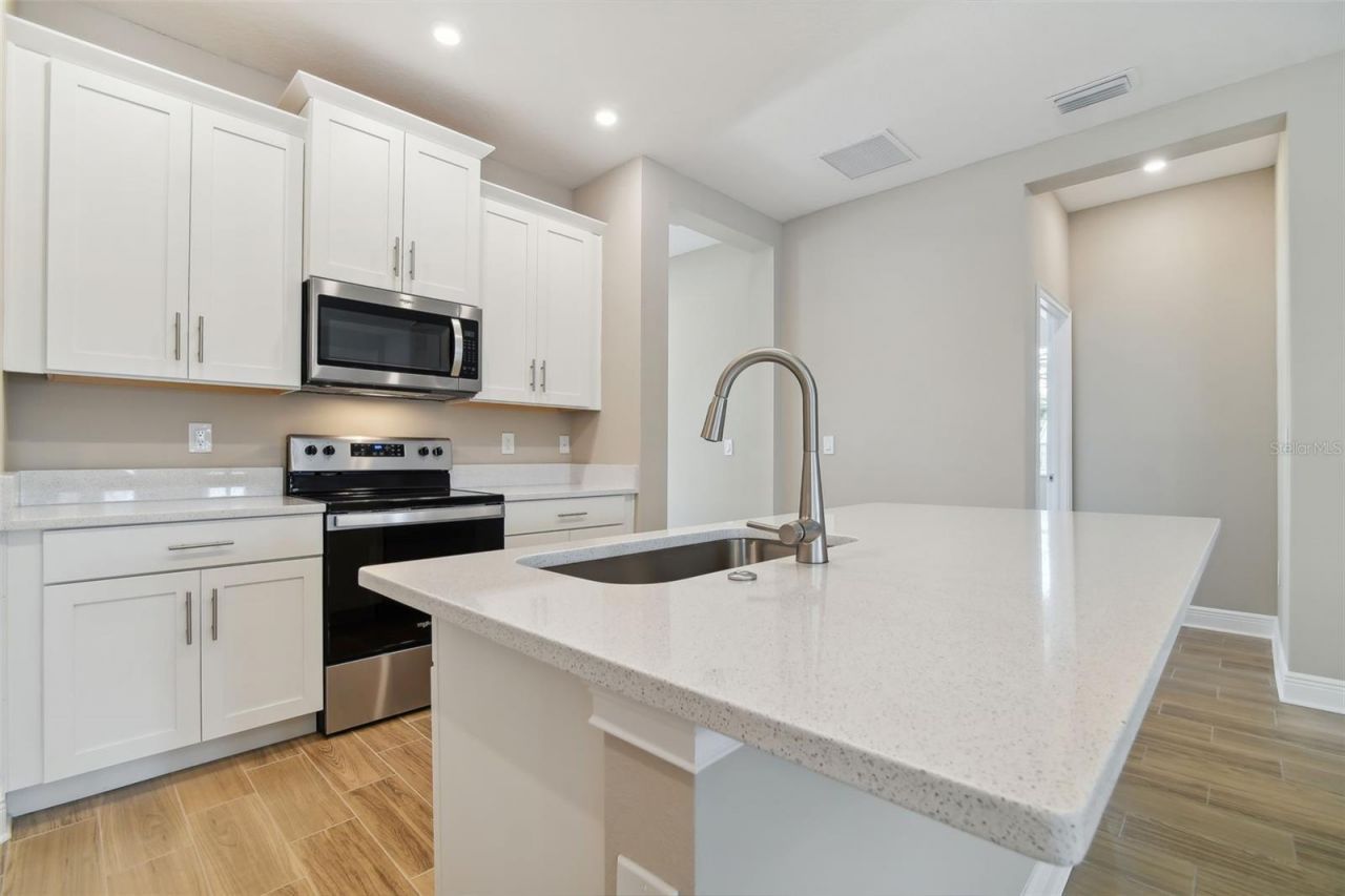 5010 22nd Street N, Saint Petersburg, FL 33714 Photo