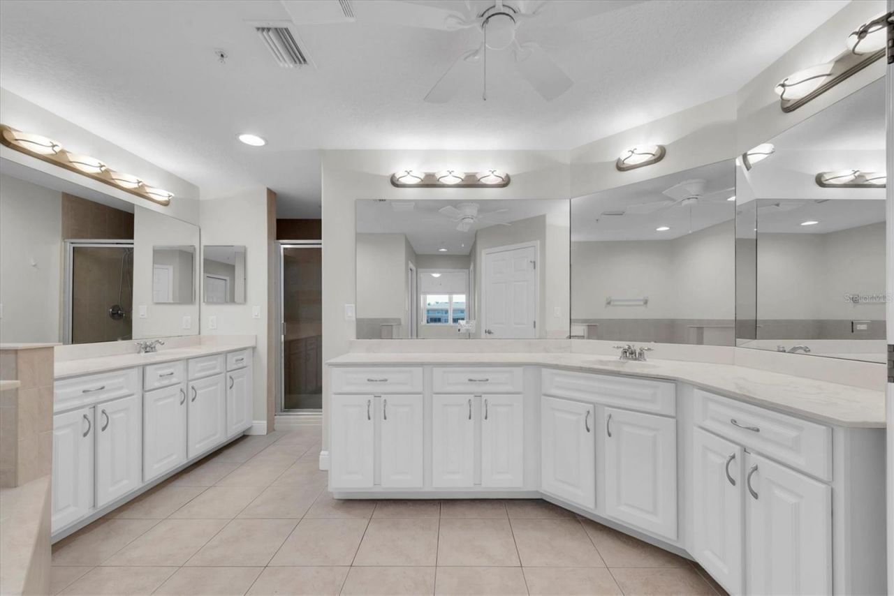 7069 Key Haven Road , Unit 302, Seminole, FL 33777 Photo