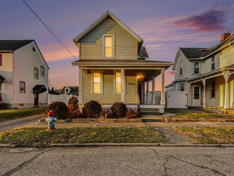 859 E Mulberry Street , Lancaster, OH 43130 Photo 1