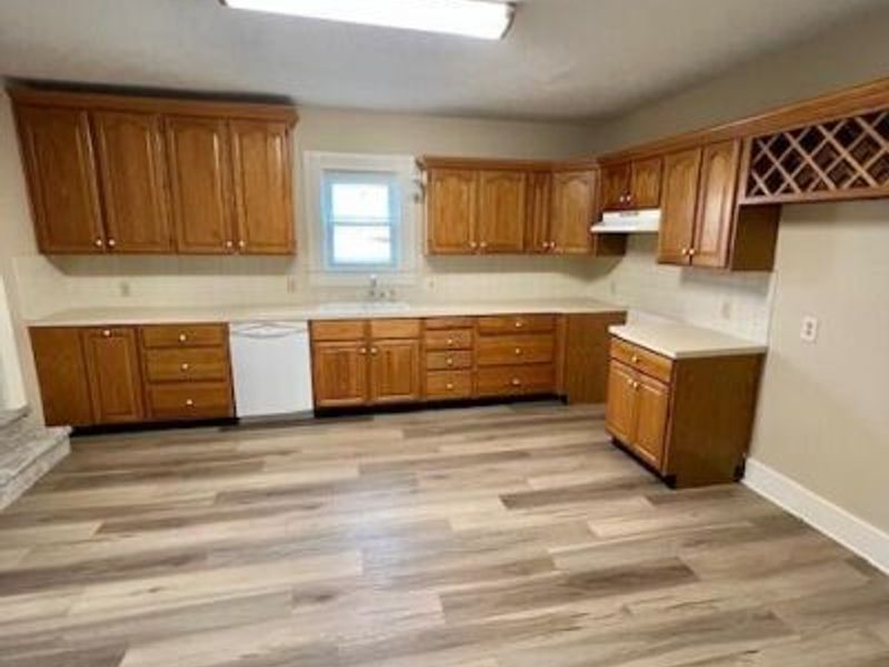 859 E Mulberry Street , Lancaster, OH 43130 Photo 12