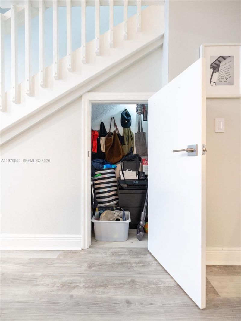 1594 Barcelona Way, Unit 5-18, Weston, FL 33327 Photo