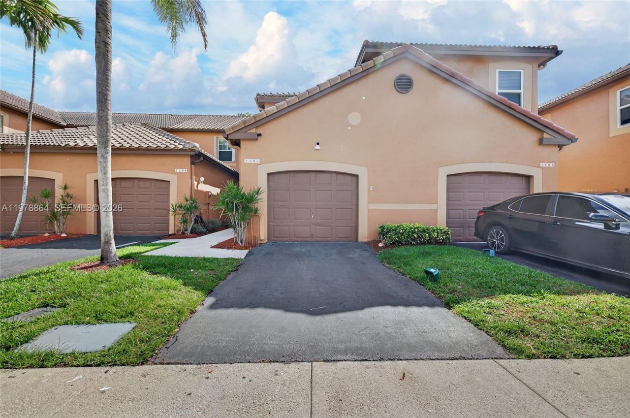 1594 Barcelona Way, Unit 5-18, Weston, FL 33327 Photo