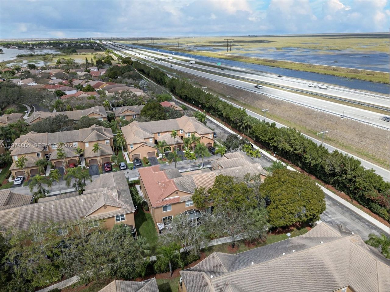 1594 Barcelona Way, Unit 5-18, Weston, FL 33327 Photo