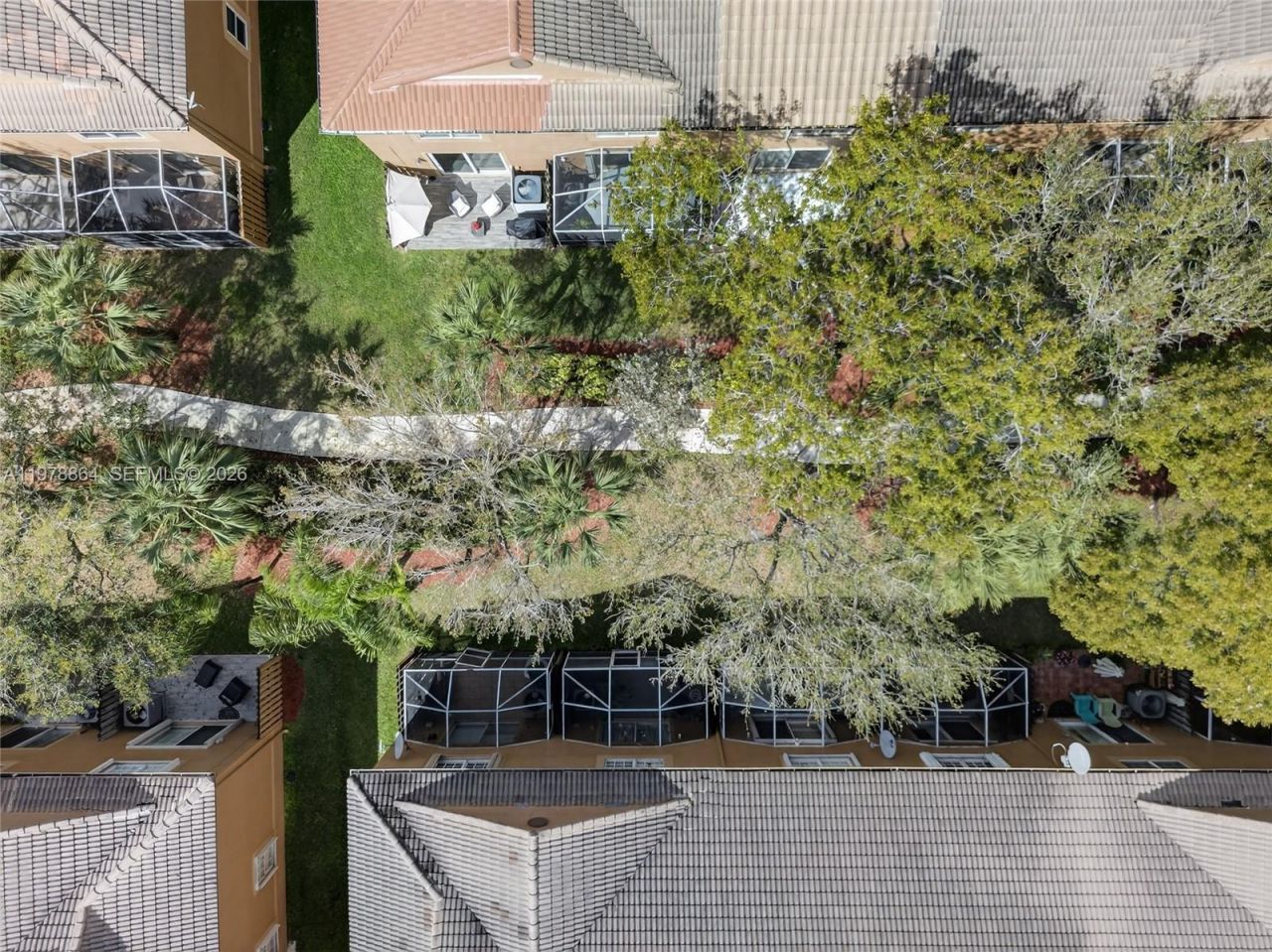 1594 Barcelona Way, Unit 5-18, Weston, FL 33327 Photo