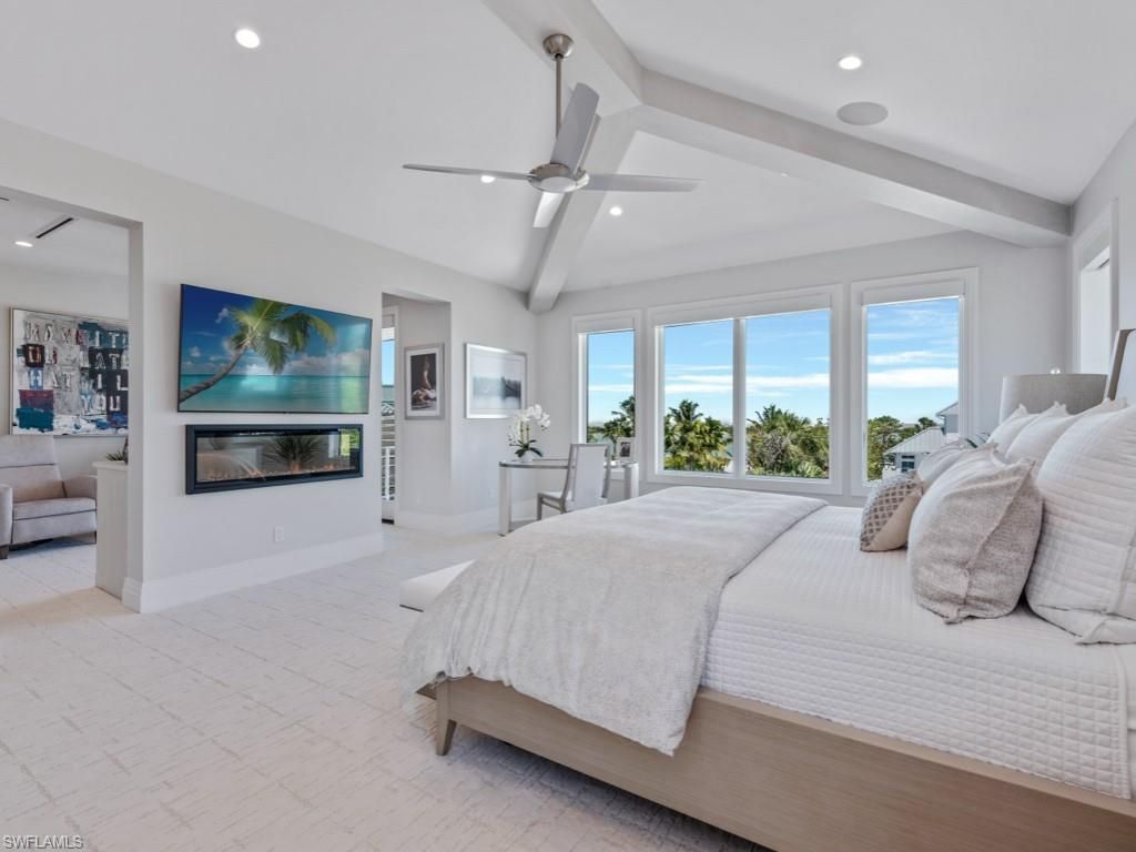 296 Seabreeze Dr, Marco Island, FL 34145 Photo