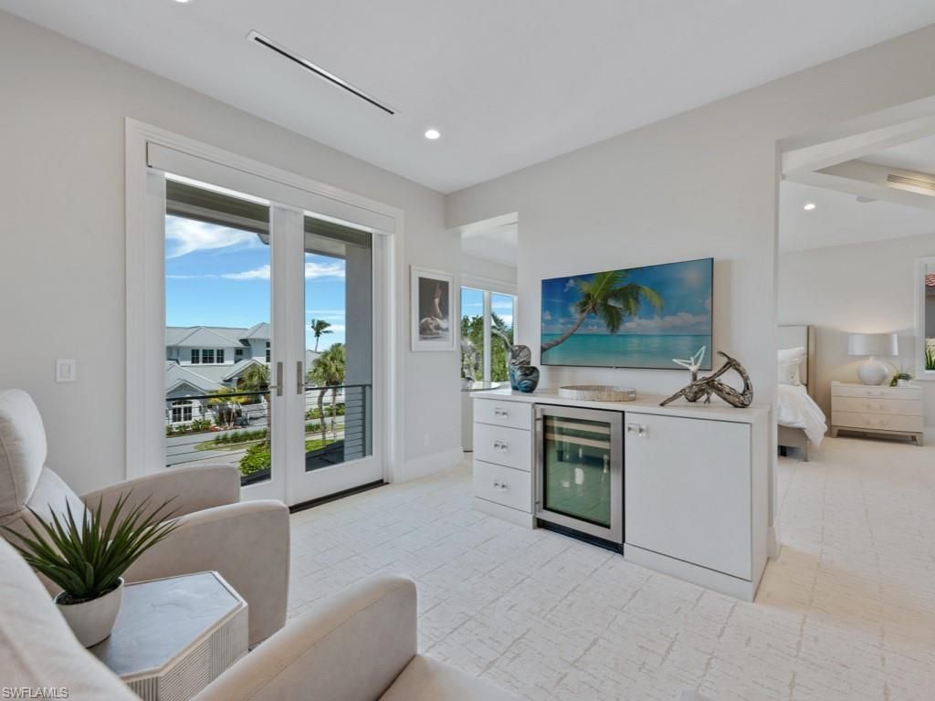 296 Seabreeze Dr, Marco Island, FL 34145 Photo