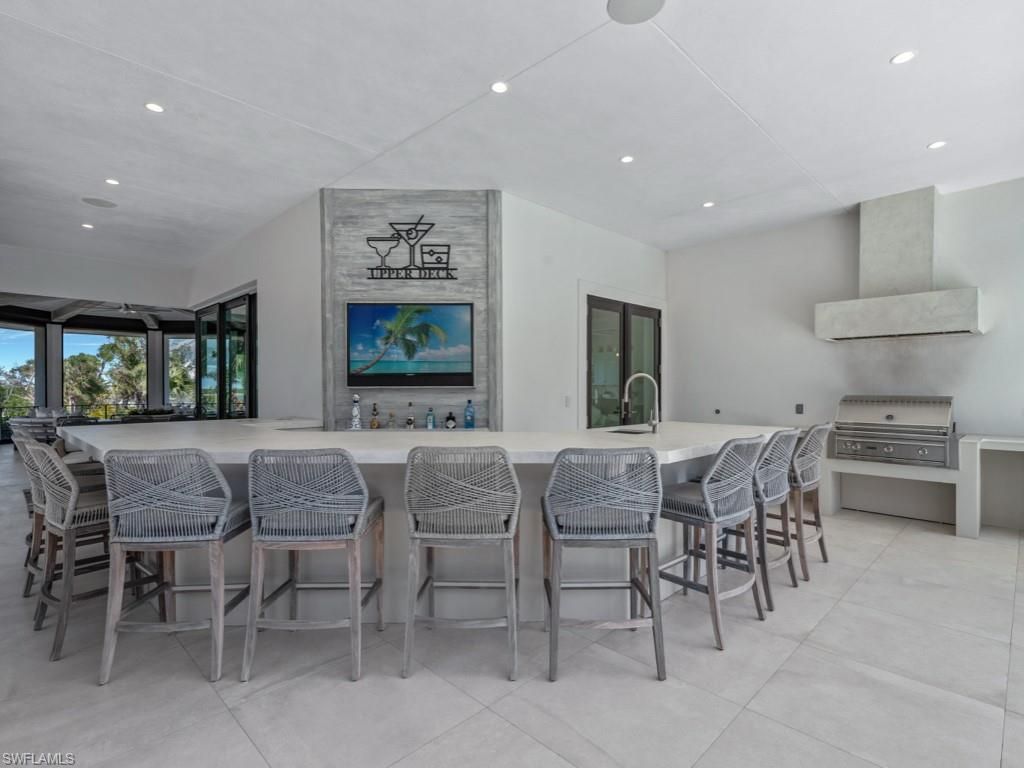 296 Seabreeze Dr, Marco Island, FL 34145 Photo