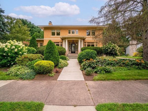 707 W Columbia Street , Chippewa Falls, WI 54729