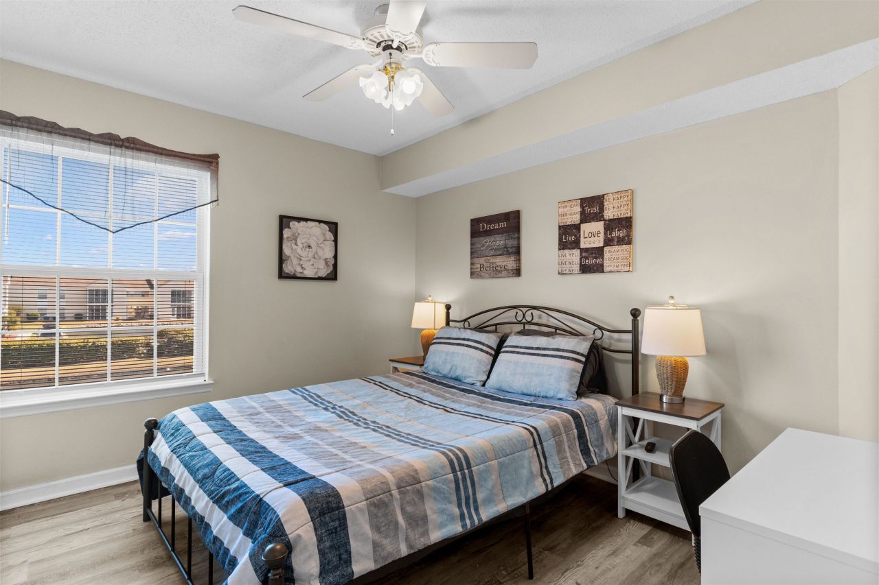 2268 Essex Dr. Photo 13