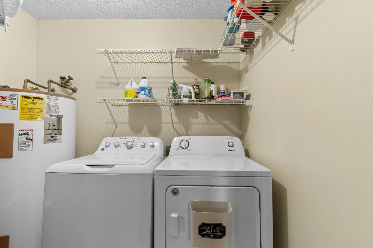 2268 Essex Dr. Photo 18